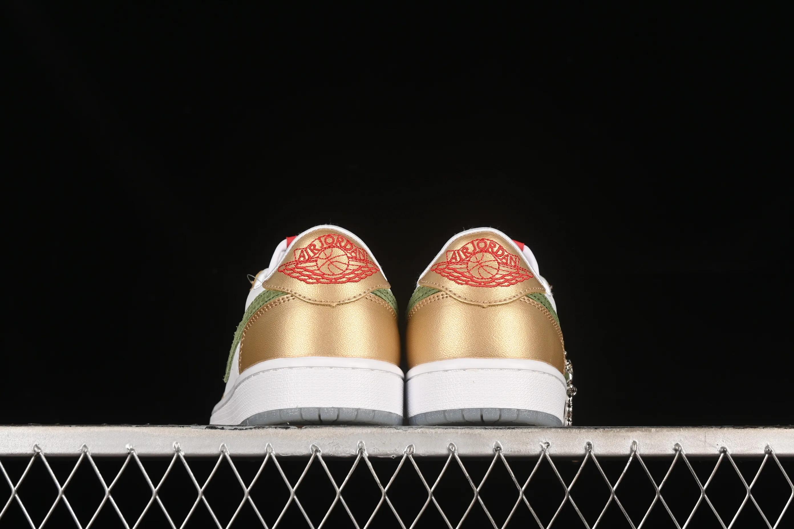 All categories Air Jordan Jordan series basketball shoes Air Jordan 1 Low Air Jordan 1 Low OG GS "Chinese New Year" AJ1 Joe 1 Year of the Dragon zodiac color low-top cultural casual sneakers FQ6593-100